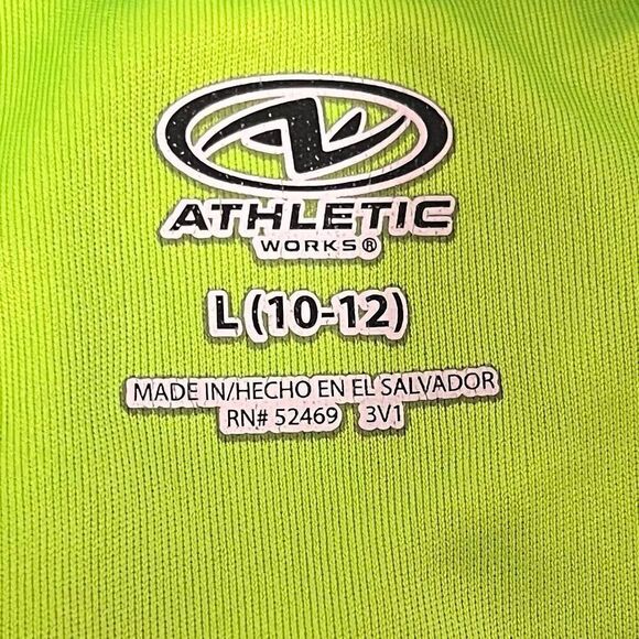 Athletic Works Green Soccer Graphic Tee   Boys Size L (10/12) - Picture 3 of 5